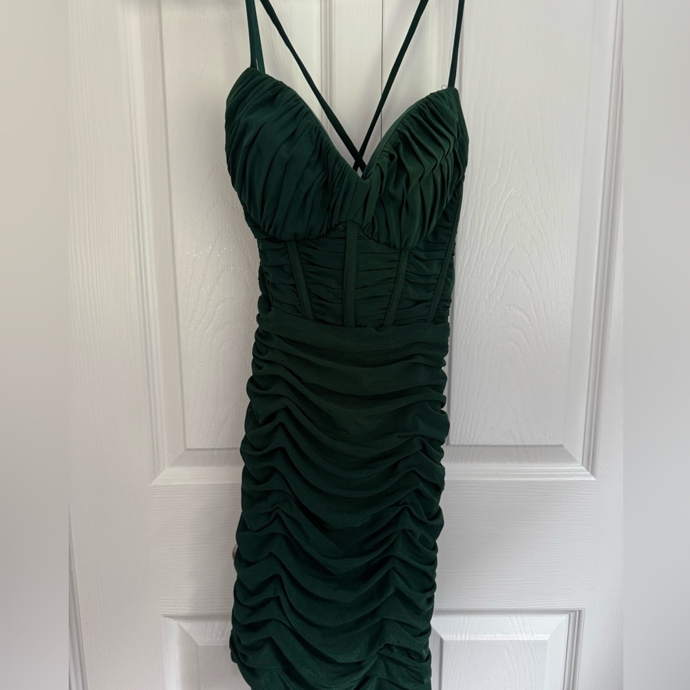 La Femme emerald green homecoming short dress size 2